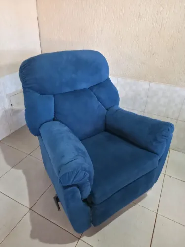 Poltrona do Papai Azul Reclinável com Base Giratória