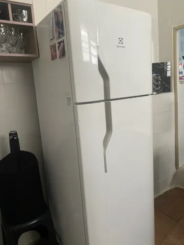 Geladeira Electrolux Branca Frio Gelada