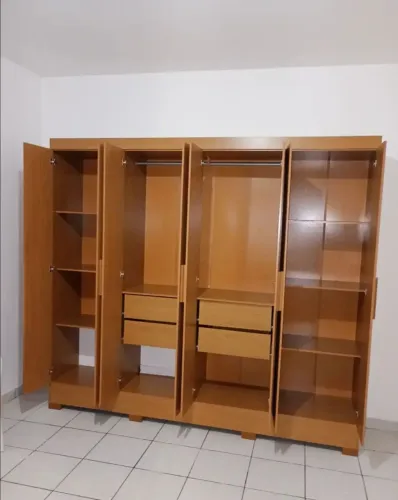 Montagens de guarda roupa