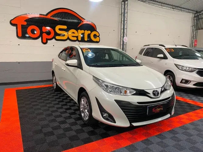 Toyota Yaris XL Sedan 1.5 Flex 16V 4P Mec. 2019