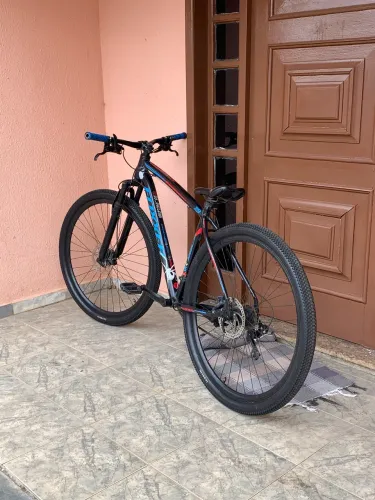 FOXXE ARO 29 COMPLETA