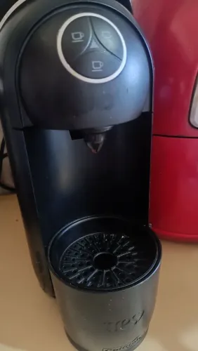 Cafeteira Três Corações Lov Preta - Funcionando (Com detalhe)
