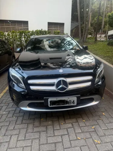 Mercedes-Benz GLA 200 Adv. 1.6/1.6 TB 16V Flex Aut. 2015