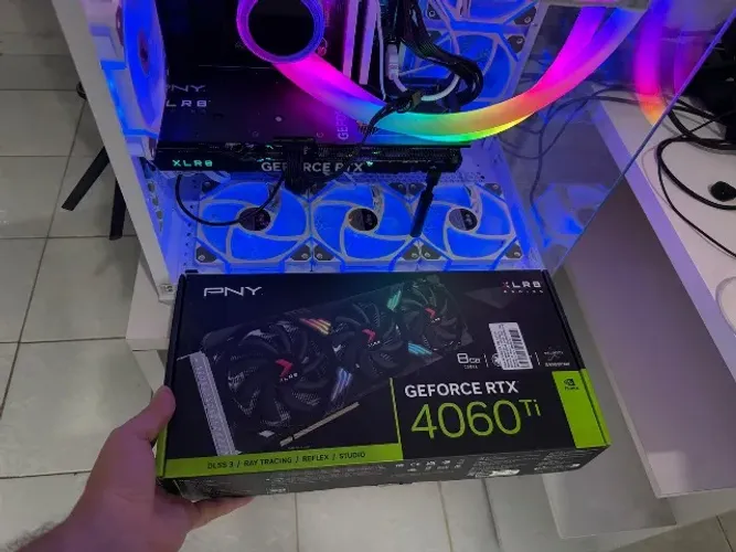 RTX 4060 Ti PNY XLR8