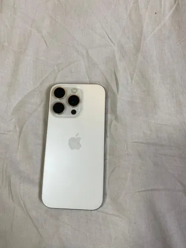 iPhone 16 pro em perfeito estado