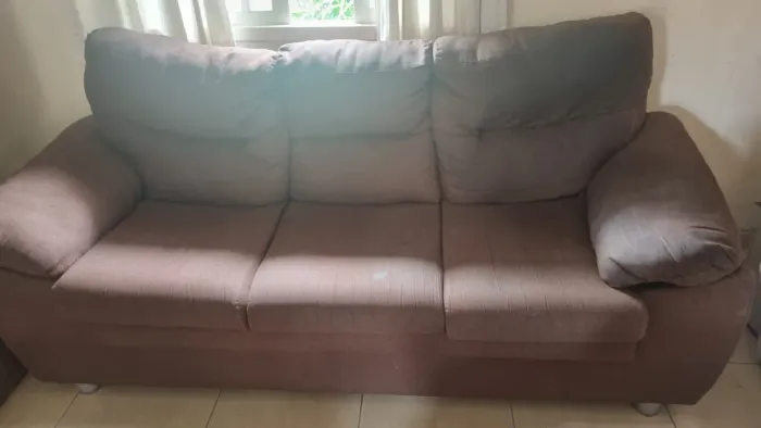 Sofá 3 lugares 