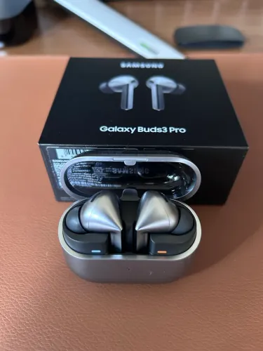 Galaxy Buds Pro 3 - Estado de Novo