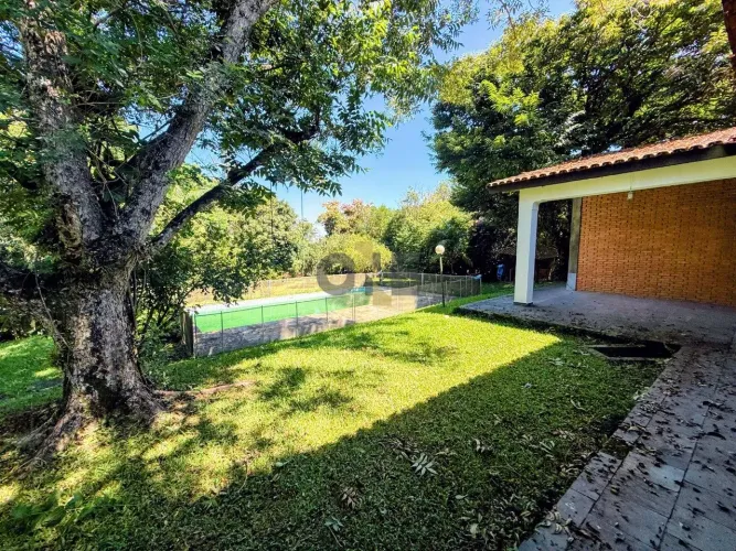Casa com 4 dormitórios, sendo 2 suítes para venda - Granja Viana - Cotia - SP