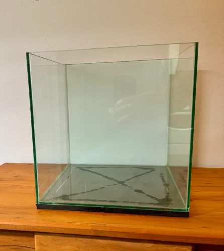 Aquário Cubo 30x30x30