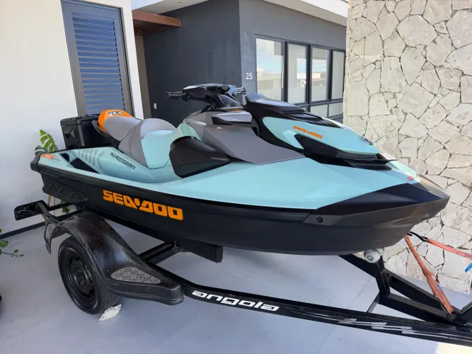 JET SKI novo único dono todo revisado