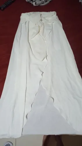 Conjunto de saia e top branco