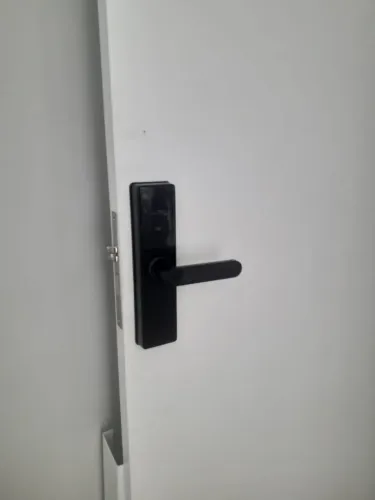 Instalação fechadura 