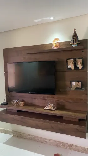 Painel de madeira para TV de até 60 polegada 