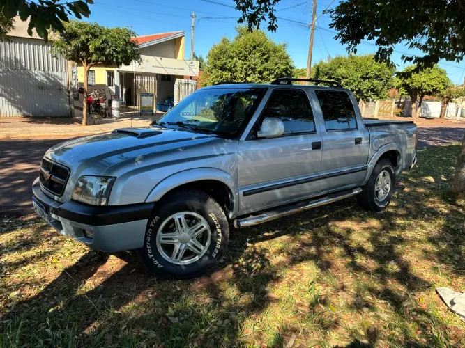 Chevrolet S10 Pick-up Exec. 2.8 4X2 CD TB Int.dies 2008