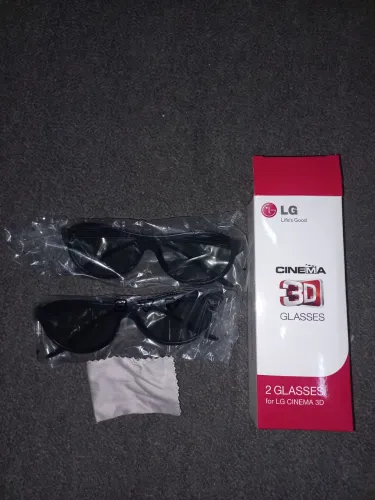Kit 2 Óculos 3D LG Cinema, Flanela e Caixa