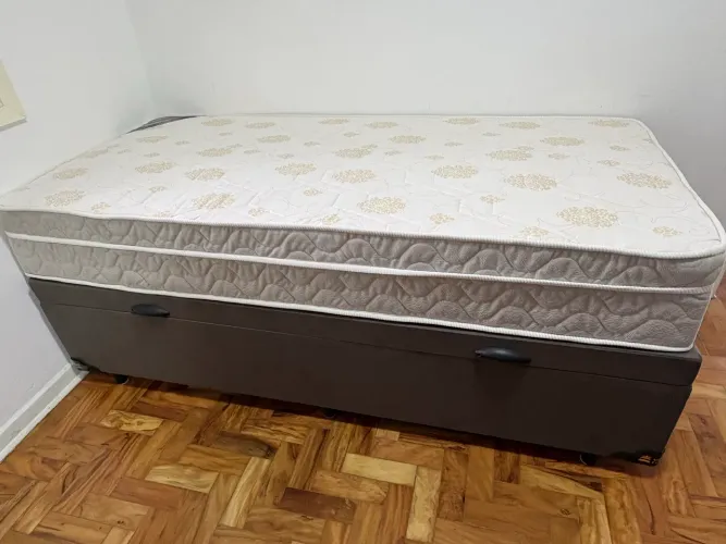 Cama Box Baú Solteiro Padrão com Colchão de Molas Ensacadas - Estado de Nova