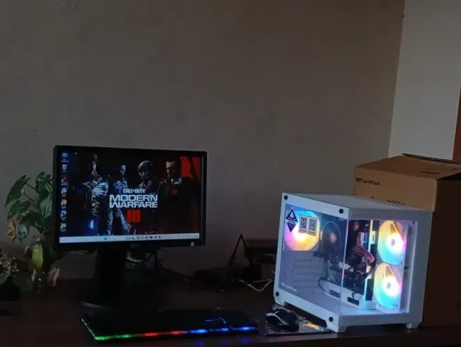 Pc Gamer Amd Ryzen  5 4600,  Rx vega 7 + 16gb Ram | Nvme 512gb | B450 + Monitor -Completo!