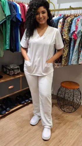 Roupa privativa (Ponto Branco)