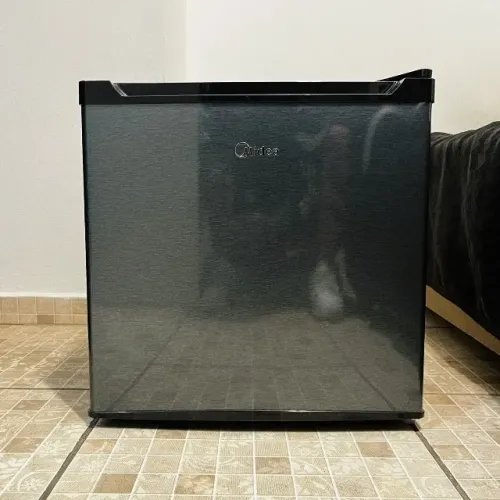 Frigobar Midea 45L Preto/Inox
