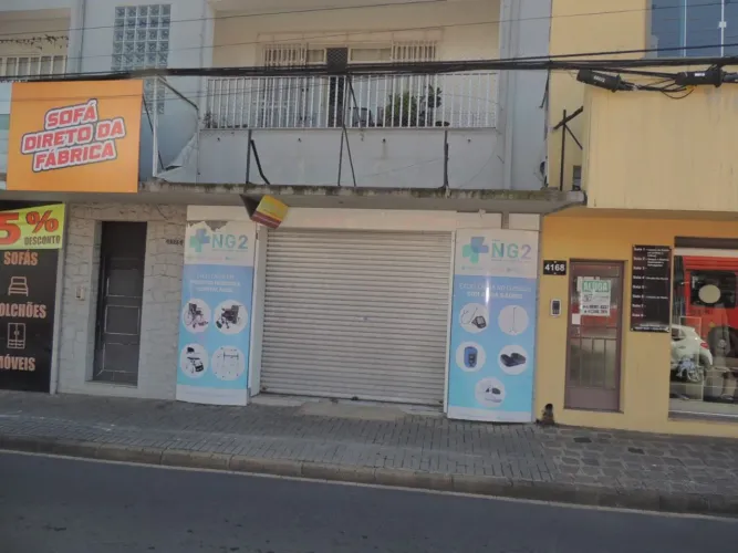 ÓTIMA LOJA COM 100M2 NA AV.REP. ARGENTINA, NOVO MUNDO