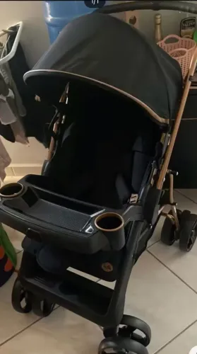 Carrinho Tutti Baby seminovo - pouco uso