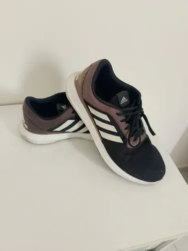 Tênis Adidas original n41