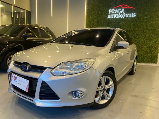Ford Focus 1.6 S/se/se Plus Flex 8v/16v 5P 2014