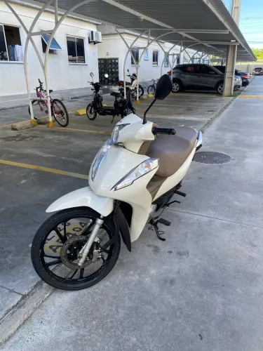 Moto Biz 