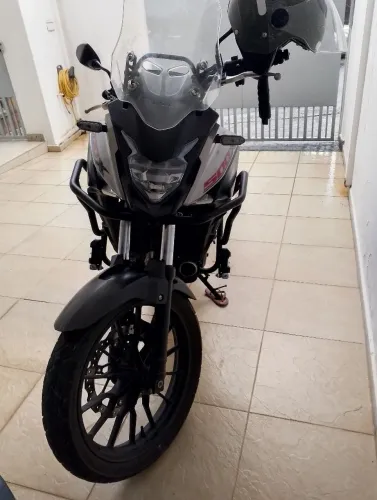 Moto CB 500X