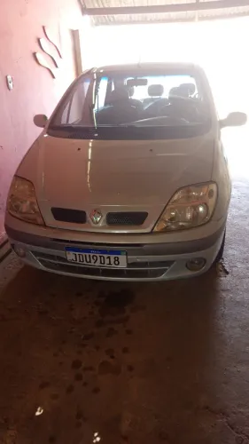 Renault Scenic Rxe/ Privilège 2.0 16V 5P Aut. 2004