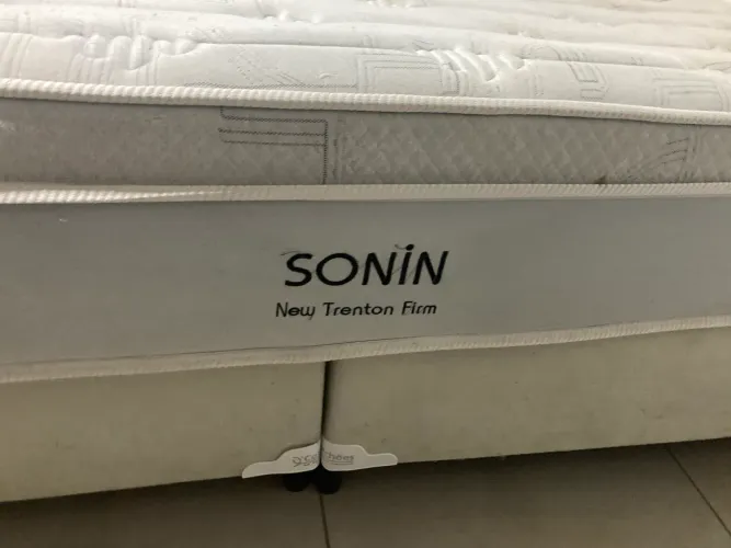 Cama Box King