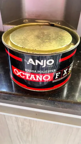 Massa poliéster Octano