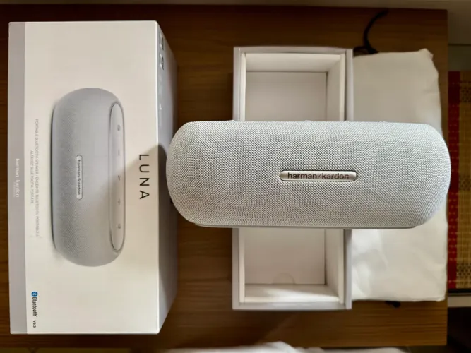 Caixa De Som Bluetooth Harman Kardon Luna 40w (Novíssima / Garantia)