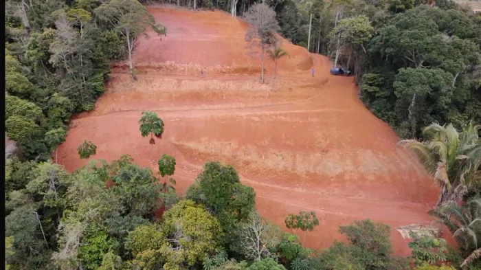 Terreno 10.000 m² no Caravaggio em Santa Teresa - Vista incrível, nascente e escritura
