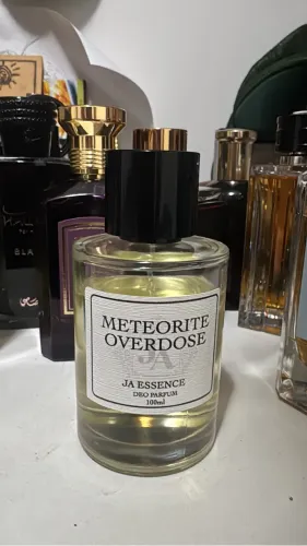 Perfume Ja Essence de lá vie