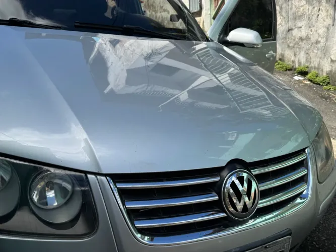 Volkswagen Bora 2.0/ 2.0 Flex 8V Aut. 2010