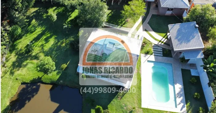 Chácara dentro da cidade, casa , piscina, lago, sala comercial