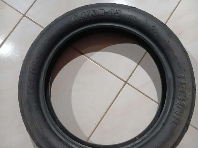 Pneu pcx