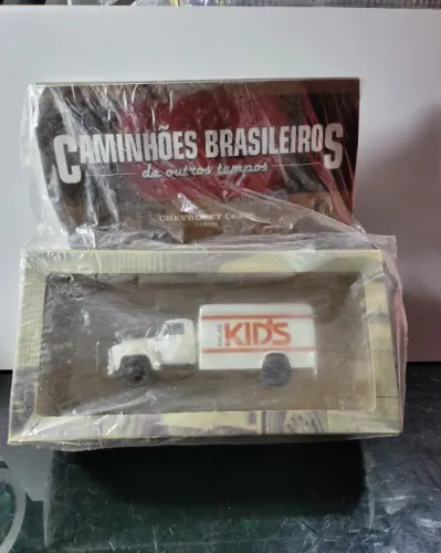 Miniatura 1:43 caminhoes brasileiros modelo Chevrolet 6500 1959