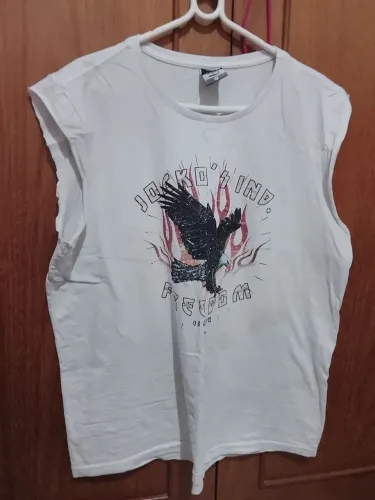 Regata estampada estilizada sem marca Tam M/G bom estado