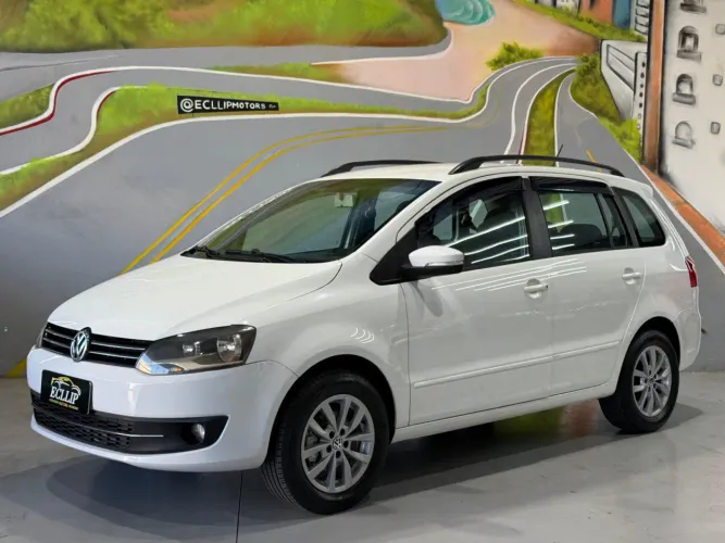 Volkswagen Spacefox 1.6/ 1.6 Trend Total Flex 8V 5P 2013