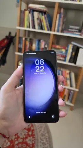 SAMSUNG S23 256GB 8GB RAM com CAIXA e CARREGADOR