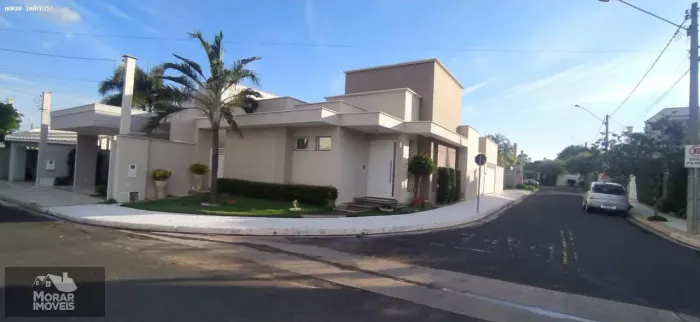 Casa em Condomínio para Venda em Birigüi, Vila Staff, 3 dormitórios, 3 suítes, 4 banheiros