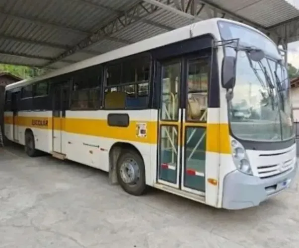 MERCEDES NEW BUS 1722