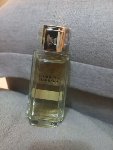 Perfume ORIGINAL Carolina Herrera EDT 100ml Nunca Usado