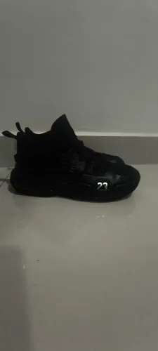Tênis Jordan Stay Loyal