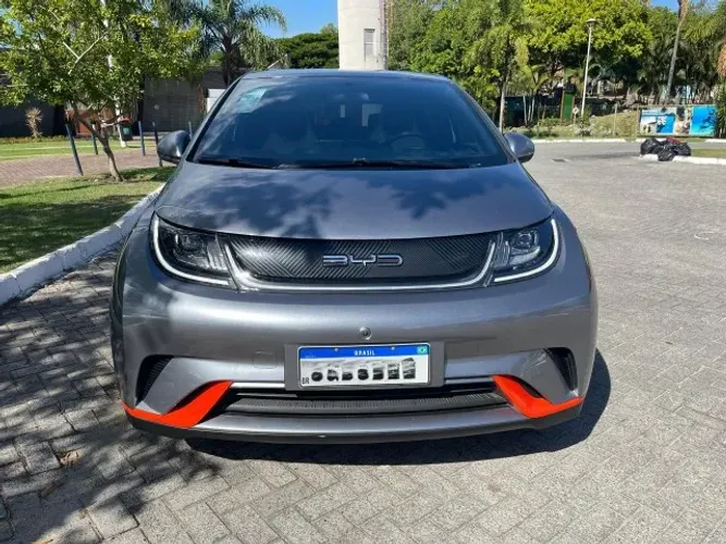 BYD Dolphin EV (Elétrico) 2024