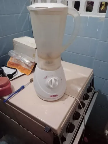 Liquidificador Mondial Ultra branco