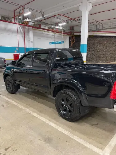 Toyota Hilux CD SRV D4-d 4X4 3.0 TDI Diesel AUT 2010
