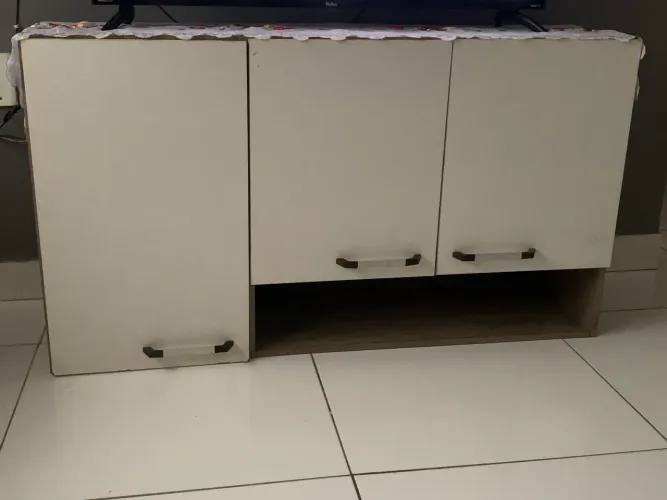 Vendo armário 